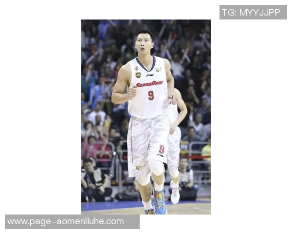 朱旭航的成长之路:从青涩少年到卓越领袖的蜕变与奋斗历程